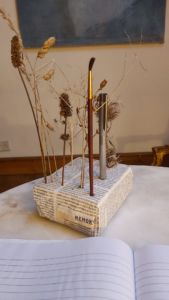 Seed Head Pen Stand